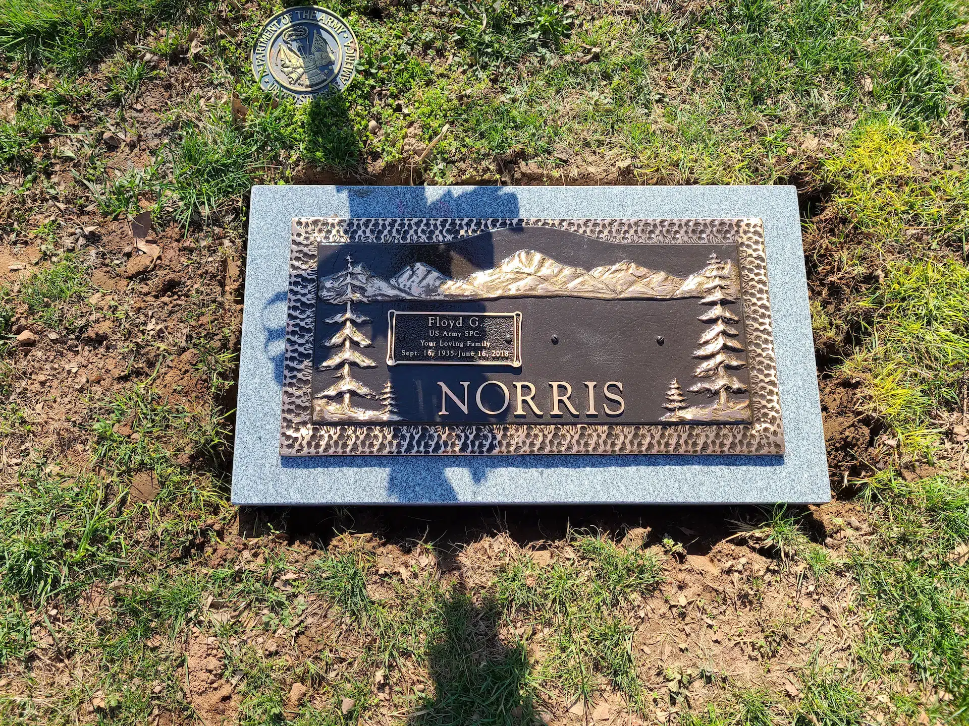 Bronze Tribute Plaque hand-carved by Tribute Plaque Shop in NJ — image 5